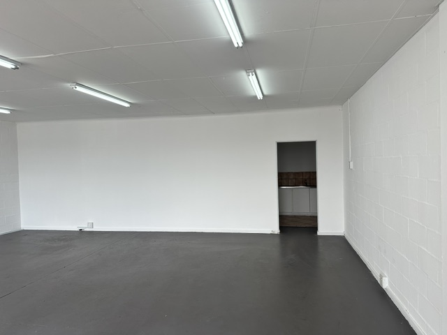 To Let Commercial Property for Rent in Ottery Western Cape
